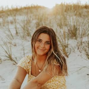 Meet your Posher, Carin